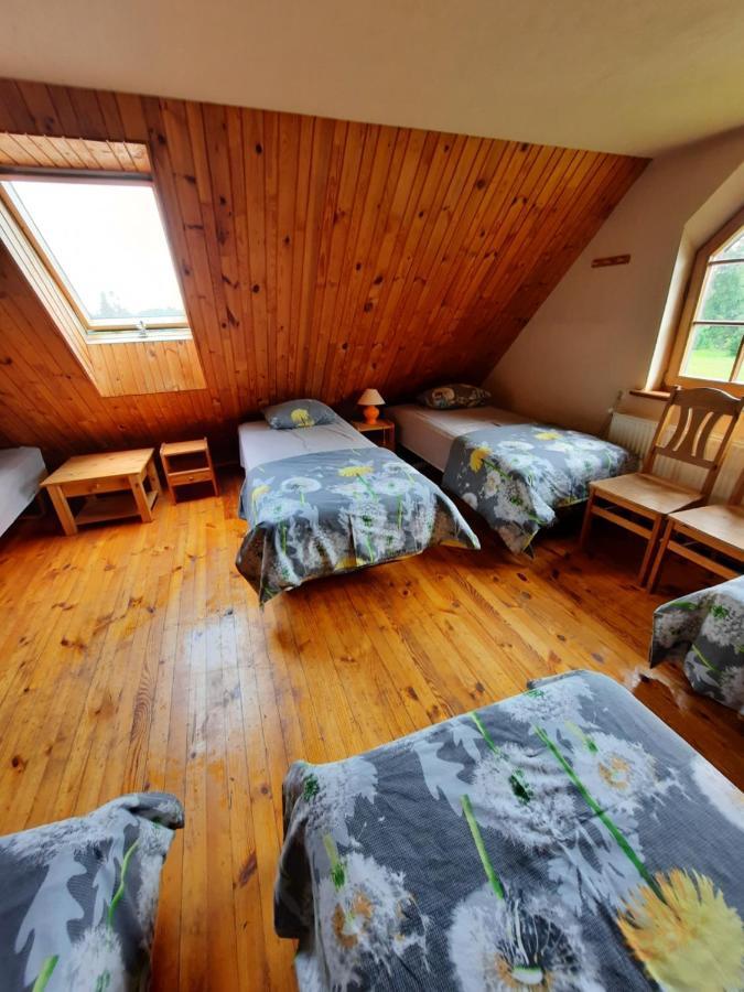 Jaun-Ievinas Hotel Rauna Eksteriør billede