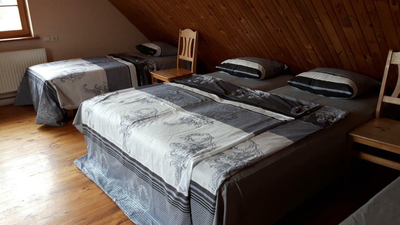 Jaun-Ievinas Hotel Rauna Eksteriør billede